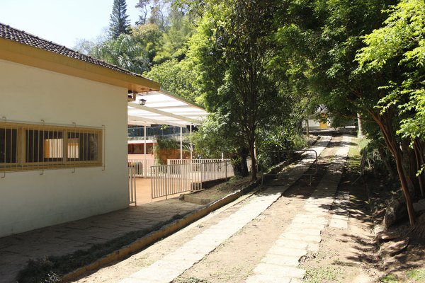 Os prédios por fora — Colégio Altiora